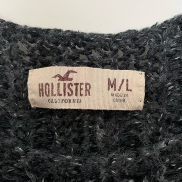 Hollister Sweater - M/L - Picture 5 of 6